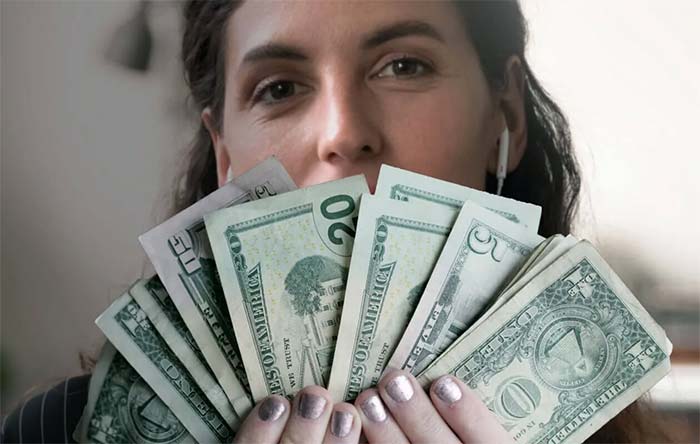 18 ساده ترین و عجیب ترین راه های پولسازی (ایران و دنیا)