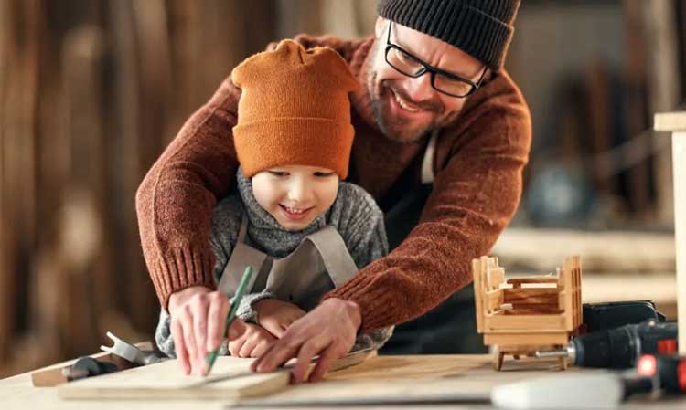 آموزش کار با چوب و ابزار آن در خانه